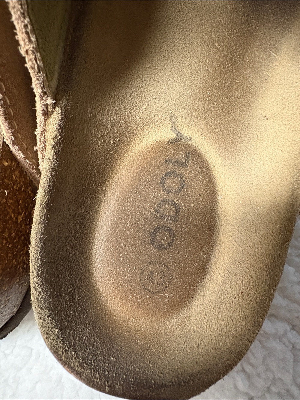 ODOLY size 13 Tan Suede Contoured Footbed Slip-On Clog - Picture 4 of 6